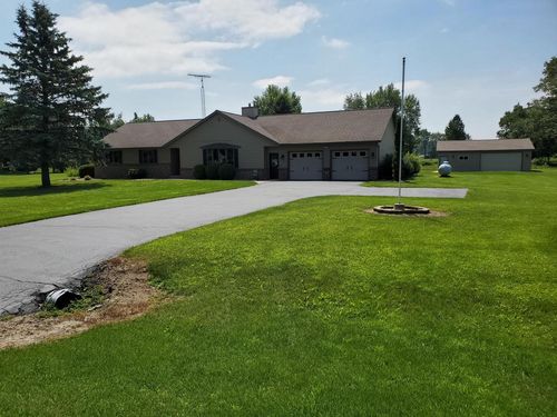 W5384 Wildlife Lane, BYRON, WI, 54937 | Card Image