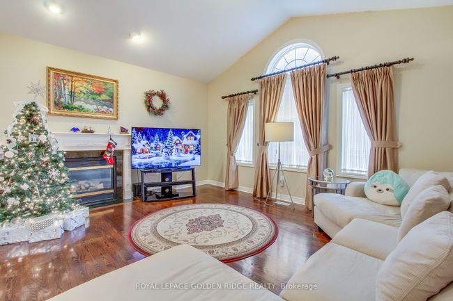 287 Frank Endean Rd, House other with 4 bedrooms, 5 bathrooms and 4 parking in Richmond Hill ON | Image 14
