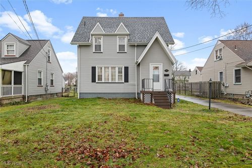 464 Meadowbrook Ave Se, Warren, OH, 44483-6331 | Card Image