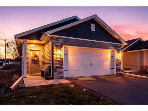 7387 Degrio Way, Inver Grove Heights, MN, 55076-4329 | Card Image