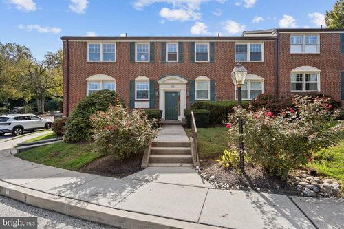 101d-500 E Lancaster Ave, WAYNE, PA, 19087-5005 | Card Image