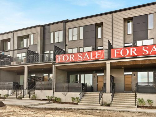417 Sovereign Common Sw, Calgary, AB, T3C3Y3 | Card Image