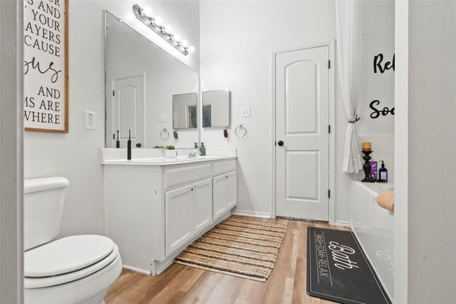 6407 Hillock Ln, House other with 4 bedrooms, 3 bathrooms and 2 parking in Pearland TX | Image 12