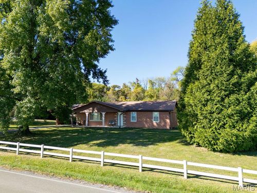 315 Old Collinsville Rd, Caseyville, IL, 62232-2415 | Card Image