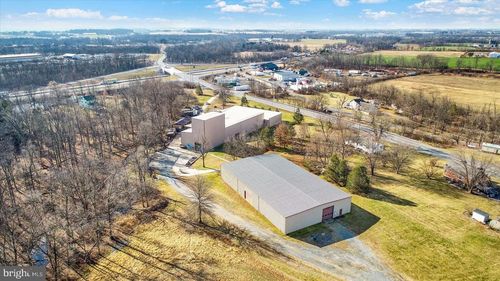 5811 Four Point Rd, BETHEL, PA, 19507-9614 | Card Image