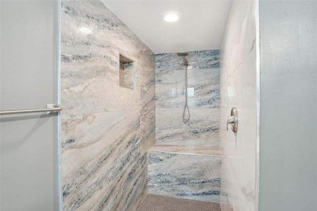 All tile brand new | Image 22