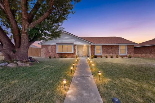 3932 Farrington St, Mesquite, TX, 75150-4261 | Card Image