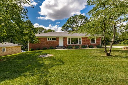 503 N Pawnee Dr, Springfield, TN, 37172-2204 | Card Image