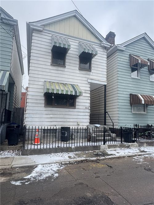 5112 Chaplain Way, Pittsburgh, PA, 15207-1800 | Card Image