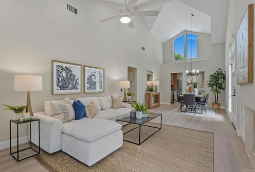 7135 Lantana Ter, Carlsbad, CA, 92011-4707 | Card Image