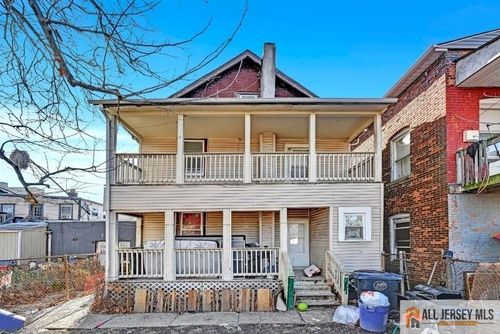 apt-2-2 Columbus Pl, Bound Brook, NJ, 08805-1982 | Card Image