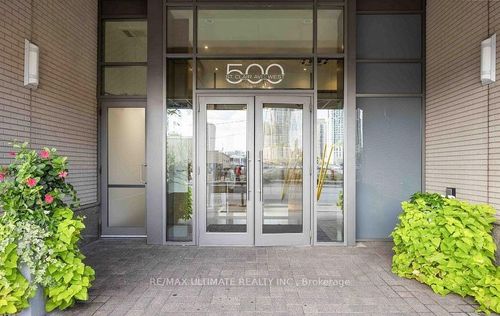 605-500 St Clair Ave W, Toronto, ON, M6C1A8 | Card Image