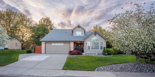3204 S Johnson Pl, Kennewick, WA, 99337-2503 | Card Image