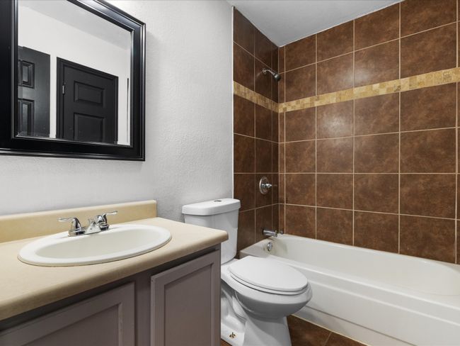 1640 Lemonwood Cir, House other with 3 bedrooms, 2 bathrooms and null parking in Mesquite TX | Image 10