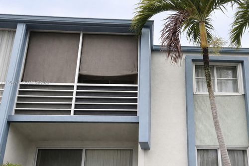 apt-206-8758 Sw 12th St, Miami, FL, 33174-3366 | Card Image