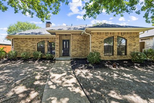 703 Stoneybrook Dr, Wylie, TX, 75098-4051 | Card Image