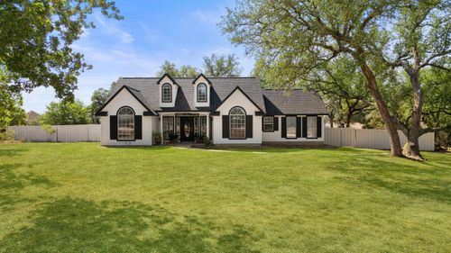 280 Stonegate Dr, Johnson City, TX, 78636-4733 | Card Image