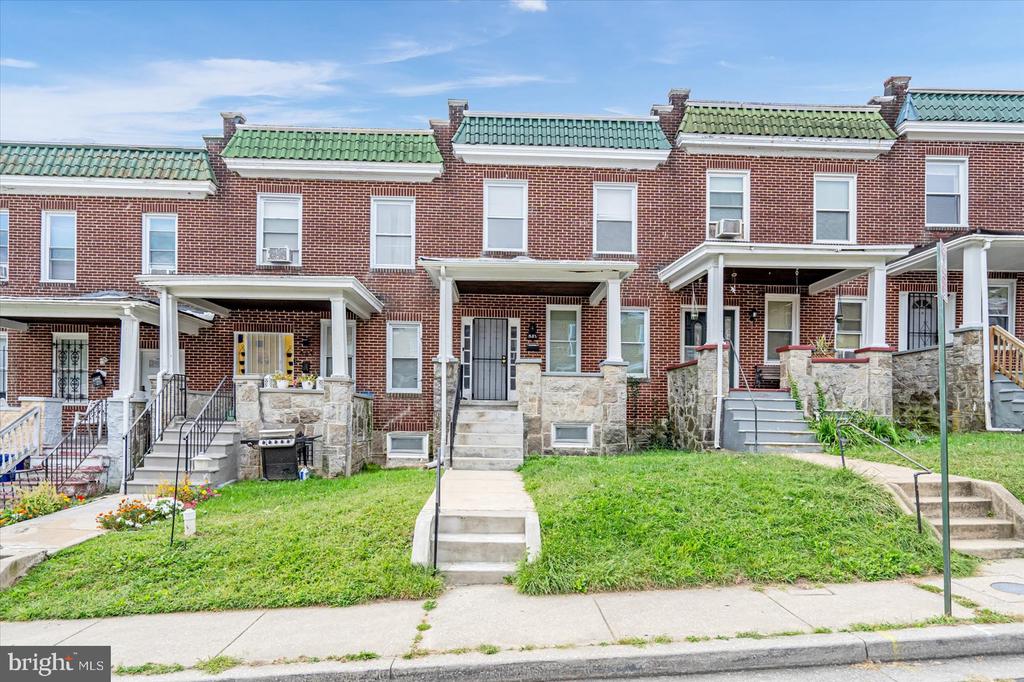 Chateau Ave, Baltimore, MD 21212