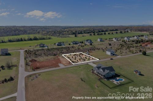 115 Mouzon Ln, Statesville, NC, 28625-9032 | Card Image