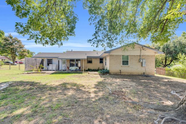 1405 Hillside Dr, House other with 3 bedrooms, 2 bathrooms and null parking in Midlothian TX | Image 6