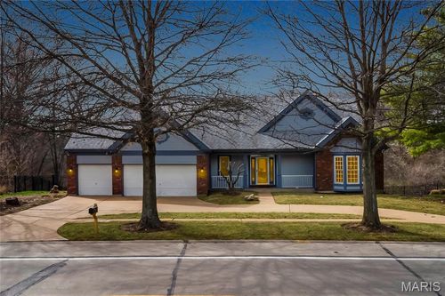 16038 Pierside Ln, Ellisville, MO, 63021-5978 | Card Image