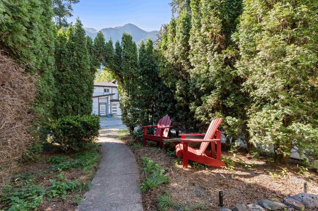 453 Hudson Bay Street, House other with 4 bedrooms, 2 bathrooms and 4 parking in Hope BC | Image 6