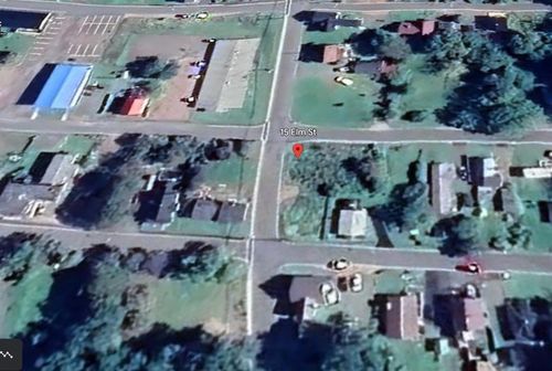 15 Elm St, Springhill, NS, B0M1X0 | Card Image