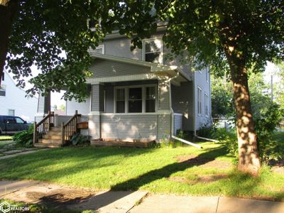 504 Jefferson Street, Home with 3 bedrooms, 1 bathrooms and 1 parking in Dysart IA | Image 2