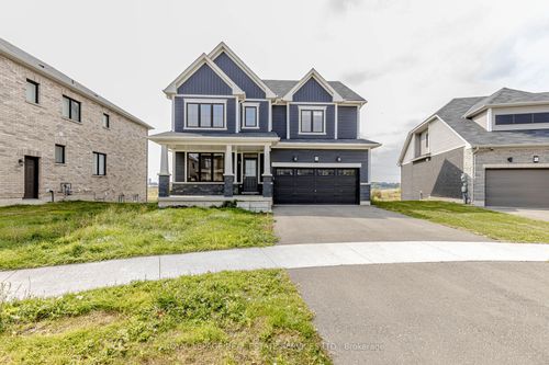 96 Explorer Way, Thorold, ON, L2V0K3 | Card Image