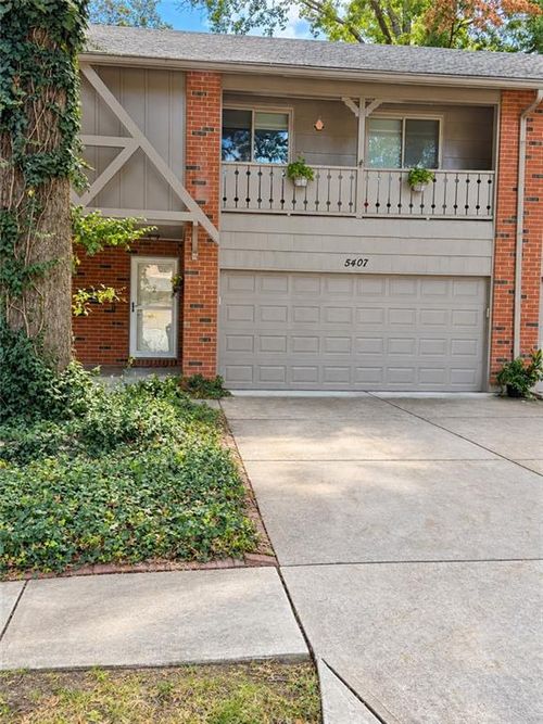 5407 W 103rd Ter, Overland Park, KS, 66207-3938 | Card Image