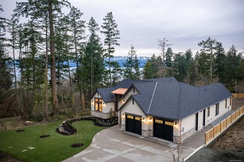 10600 Derrick Rd, North Saanich, BC, V8L5M8 | Card Image