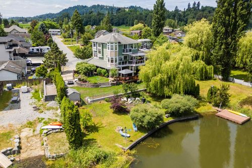 8408 Benbow St, Mission, BC, V2V7L6 | Card Image