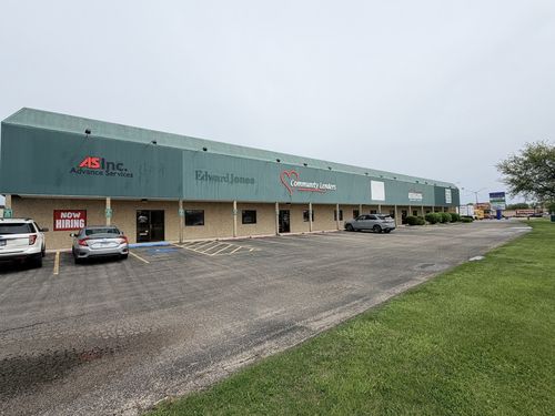 101-b-1011 Shooting Park Rd, Peru, IL, 61354-1971 | Card Image