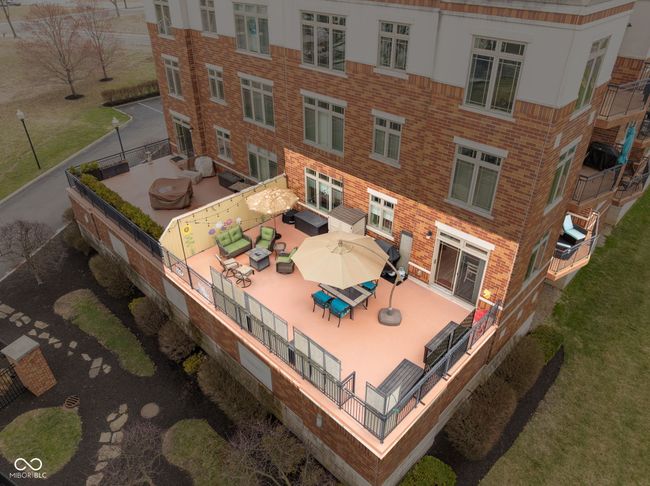 Birds eye view of your expansive deck | Image 5