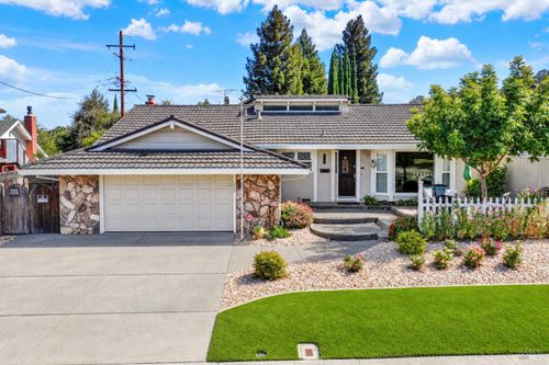 470 Meadowview Drive, Vacaville, CA, 95688 | Card Image