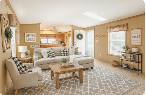 17 Mountain View, Stony Point, NY, 10980 | Card Image