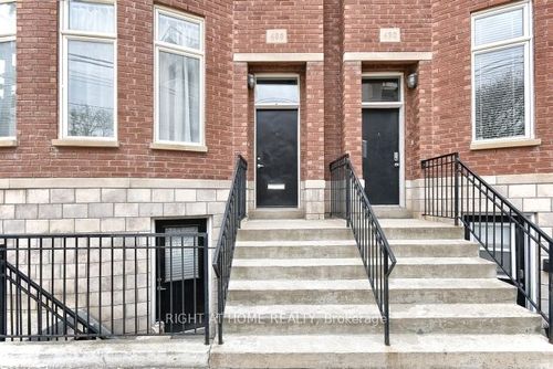 488 King St E, Toronto, ON, M5A1L8 | Card Image
