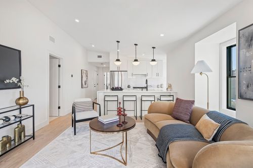 6-20 Whitney, Quincy, MA, 02169 | Card Image