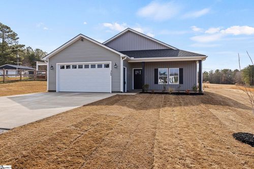 369 Scenic Ave, Campobello, SC, 29322-8592 | Card Image