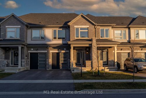 197 Farley Rd, Fergus, ON, N1M0J2 | Card Image