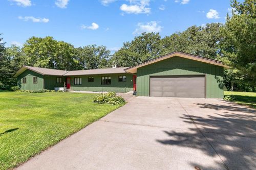 35 Edgewater Drive, Little Falls, MN, 56345 | Card Image