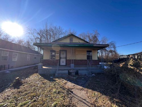 1591 Carpenter St, Memphis, TN, 38108-1704 | Card Image