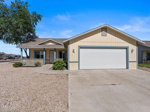 894 Timothy Way, Fallon, NV, 89406 | Card Image
