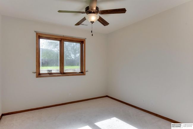 5210 S 165 Th St, House other with 5 bedrooms, 3 bathrooms and 3 parking in Omaha NE | Image 37