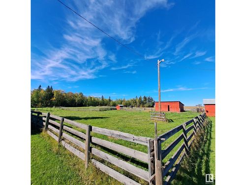 3160 Highway 622, Warburg, AB, T0C2T0 | Card Image