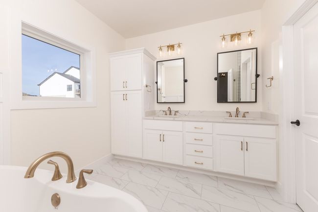5305 Belvedere Lane, House other with 4 bedrooms, 4 bathrooms and 3 parking in Bloomington IL | Image 15
