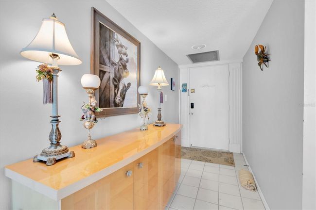 APT-1302 - 17408 Gulf Blvd, Condo with 2 bedrooms, 2 bathrooms and null parking in REDINGTON SHORES FL | Image 17