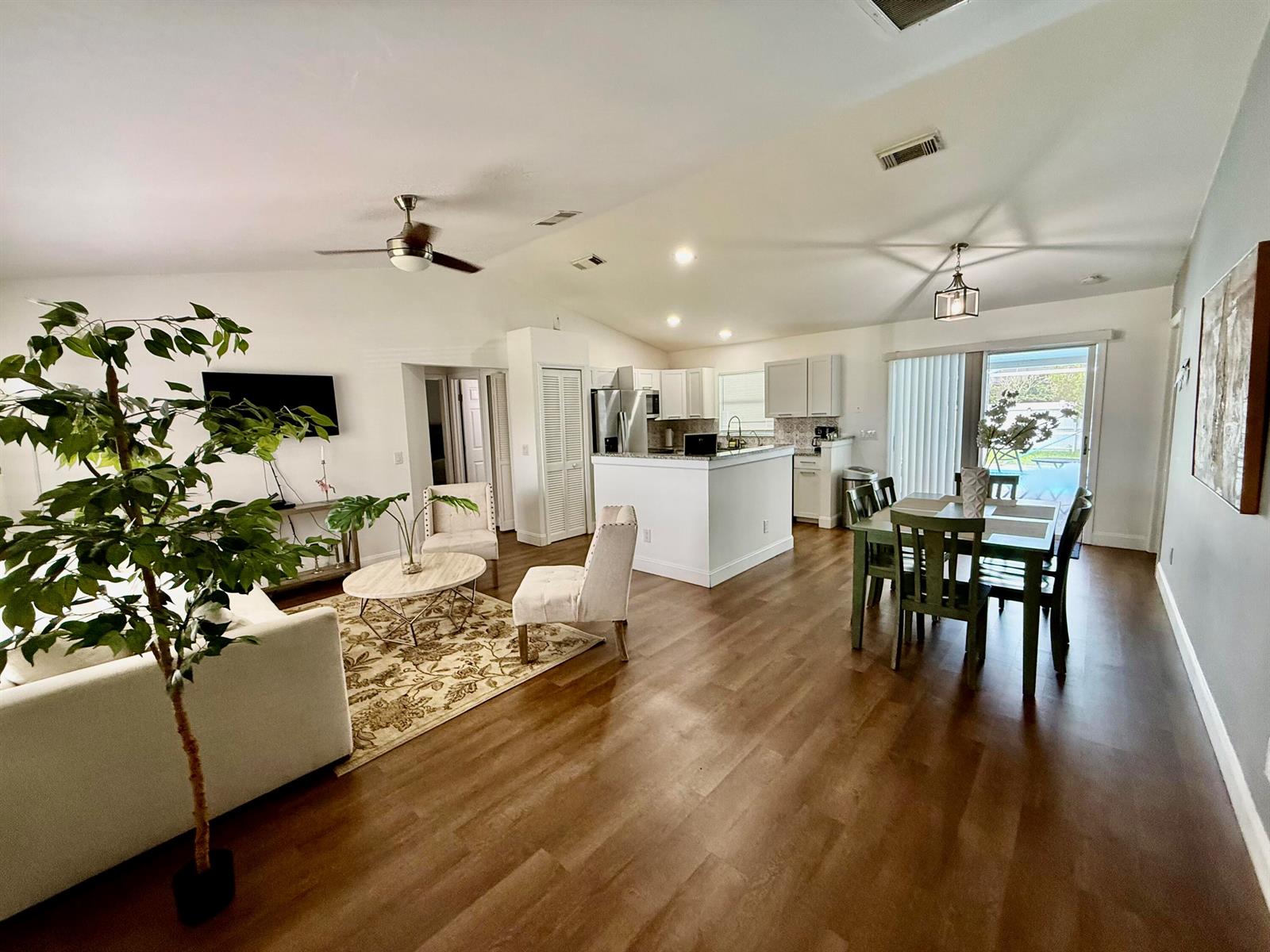 Residential Lease in Port St. Lucie 4