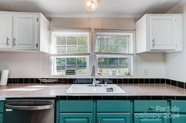 11015 Broken Pebble Ln, House other with 3 bedrooms, 2 bathrooms and null parking in Charlotte NC | Image 16