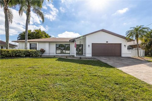 1932 Se 9th Ter, Cape Coral, FL, 33990-1803 | Card Image